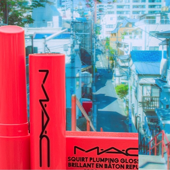 💄HP💄MAC Squirt Plumping Gloss Stick in HEAT SENSOR - Picture 3 of 11